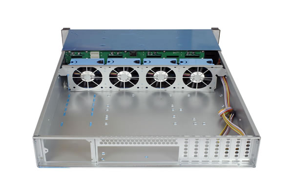 泰国服务器市场分析及热门游戏推荐